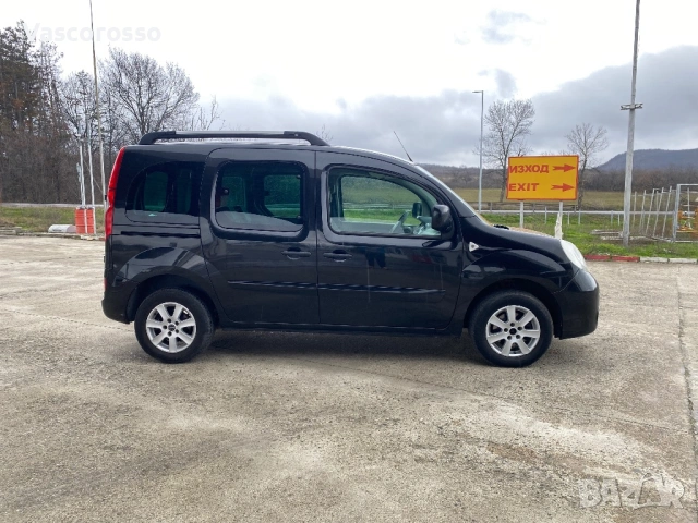 Renault kangoo 1,5 dci, снимка 4 - Автомобили и джипове - 54337326