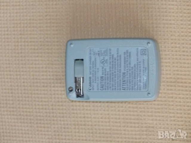 Оригинално зарядно Canon за батерия NB-6L, снимка 3 - Батерии, зарядни - 55285553