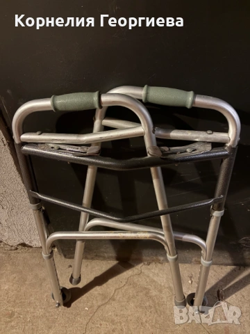 проходилка за възрастни, снимка 3 - Инвалидни колички - 54222815