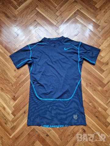Страхотна мъжка спортна тениска NIKE HYPERCOOL размер L 