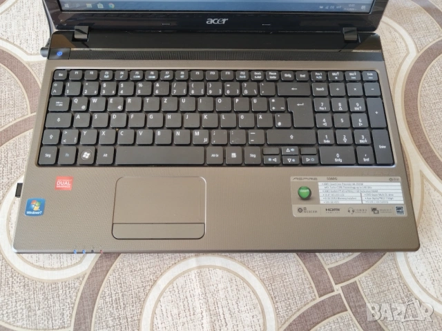 Лаптоп Acer Aspire 5560G, снимка 5 - Лаптопи за дома - 54040792