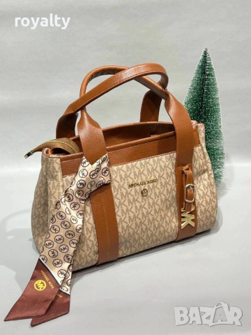 Michael Kors Нова Кожена Дамска Чанта Различни Цветове 