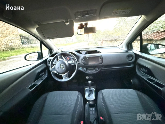 Toyota Yaris 1.5 Hybrid, автоматик, 150  000  км, сменена хибридна батерия, EURO 6, снимка 9 - Автомобили и джипове - 54241407