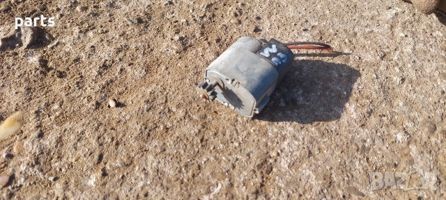 Моторче Парно VW Пасат 3, снимка 3 - Части - 54021854