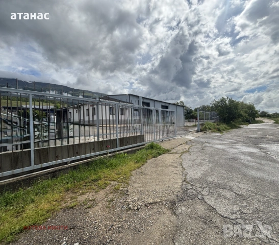 промишлено помещение, снимка 9 - Складове - 54668243