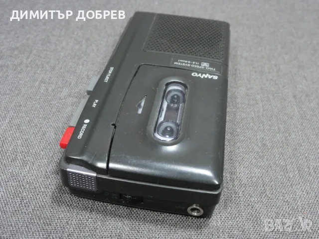 СТАР РЕТРО КАСЕТЕН ДИКТОФОН MICROCASSETTE RECORDER SANYO TRC 500A, снимка 4 - Радиокасетофони, транзистори - 55536581