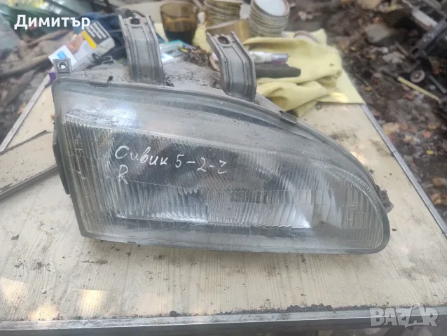 Фар Десен За Хонда Сивик 1993г / Honda Civic 1993y