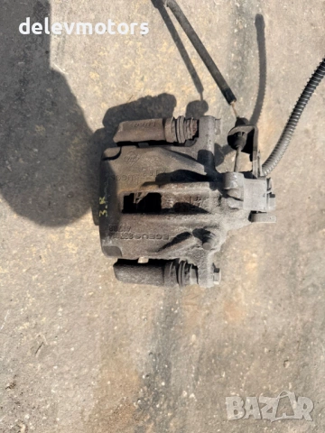 7701056165, 7701050917 заден десен спирачен апарат със супорт от Renault Trafic 3 1.6 dci , снимка 5 - Части - 54940625