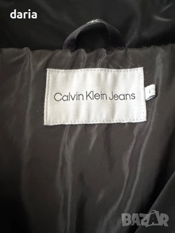 Оригинално зимно яке Calvin Klein, снимка 2 - Якета - 54386363