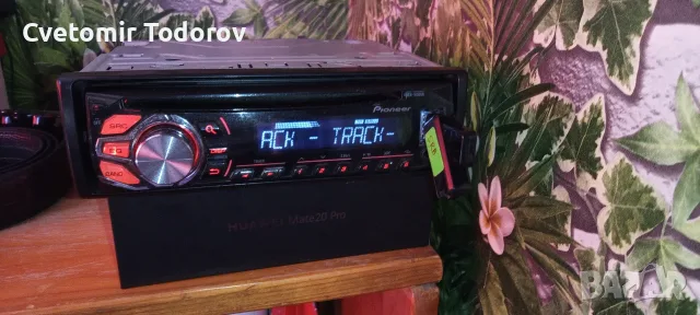 Авто СД плеър Pioneer USB, снимка 2 - Аксесоари и консумативи - 55472802