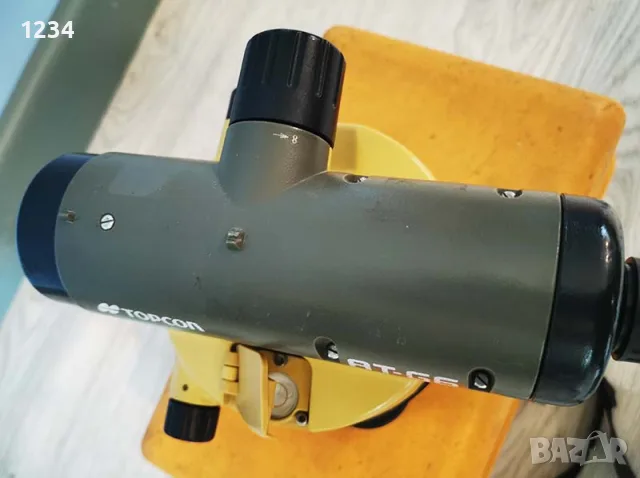 Японски оптичен автоматичен нивелир TOPCON AT-G6, снимка 6 - Измервателни инструменти - 55676778