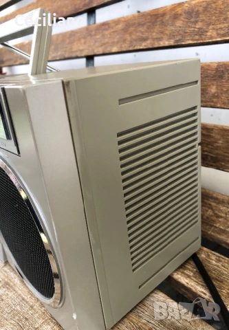 Радиокасетофон Toshiba RT-SX4 Boombox, снимка 6 - Радиокасетофони, транзистори - 54721591