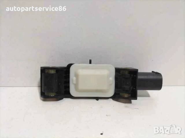 Сензор за удар на въздушната възглавница за Jeep Grand Cherokee 3.0 CRD (2006) 04671779AC, снимка 2 - Части - 54884985