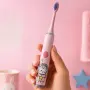 Детска електрическа звукова четка за зъби – За деца 6-9 години, меки косъмчета, розов космически диз, снимка 3