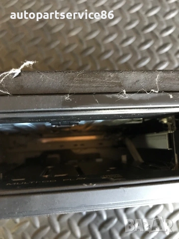 CD чейнджър за Lexus Gs300 3.0 (2002) 86270-30140, снимка 2 - Части - 55034891