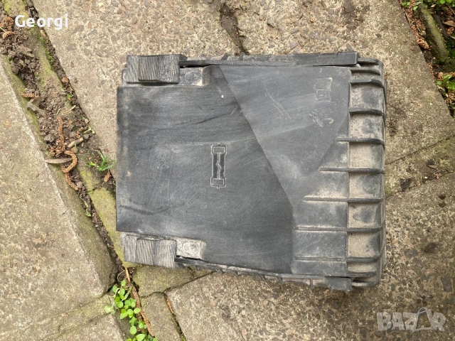 Останали Части Audi A3 8P 1.6 VW Стартер Помпа, снимка 12 - Части - 54059252