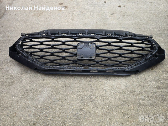 радяторна решетка леон 4, снимка 2 - Части - 53967018