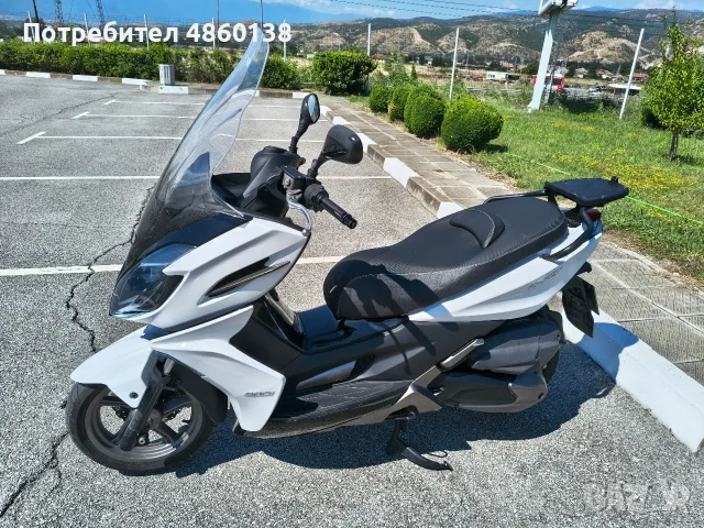 Продавам скутер Kymco K-XCT, снимка 4 - Мотоциклети и мототехника - 55628889
