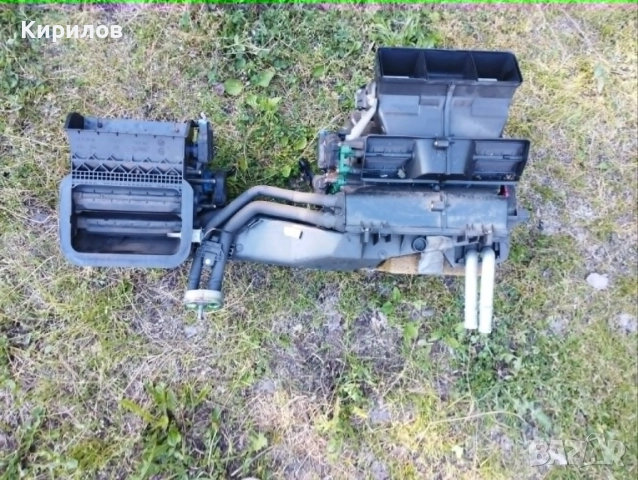 Кутия за парно оборудвана на AUDI A4 B6 , снимка 5 - Части - 54580101