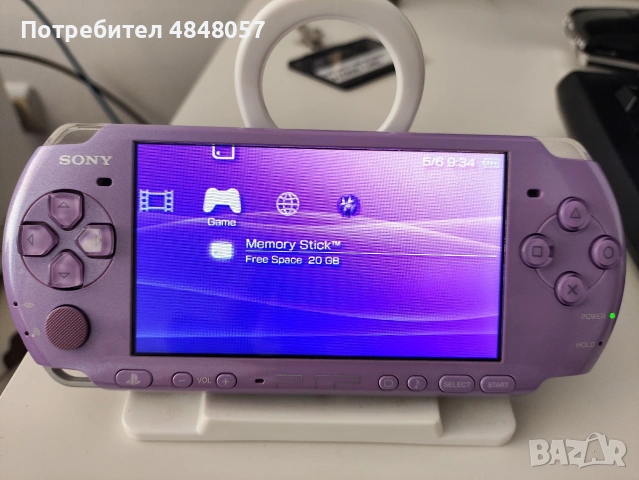 Продавам уникално PSP 3003 Hannah Montana Limited Edition Lilac Purple