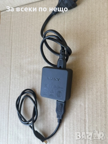 Оригинално зарядно Sony AC-UB10C за фотоапарат Sony, снимка 7 - Батерии, зарядни - 55290889