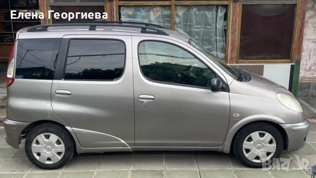 Toyota Yaris verso -1,3 vvti benzin.