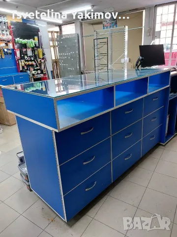 Търговски щанд-витрини 1,80м.Модулни шкафове с чекмеджета–за магазин,офис,сервиз,работилница,за дома