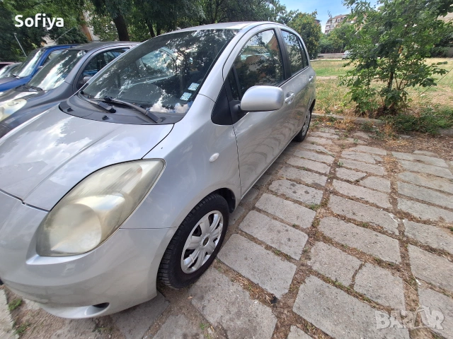 Toyota Yaris 1.3, снимка 6 - Автомобили и джипове - 54772409