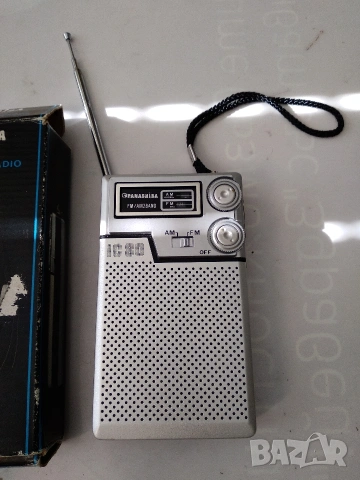 Ретро AM/FM радио PANASHIBA IC80, снимка 2 - Радиокасетофони, транзистори - 54734701
