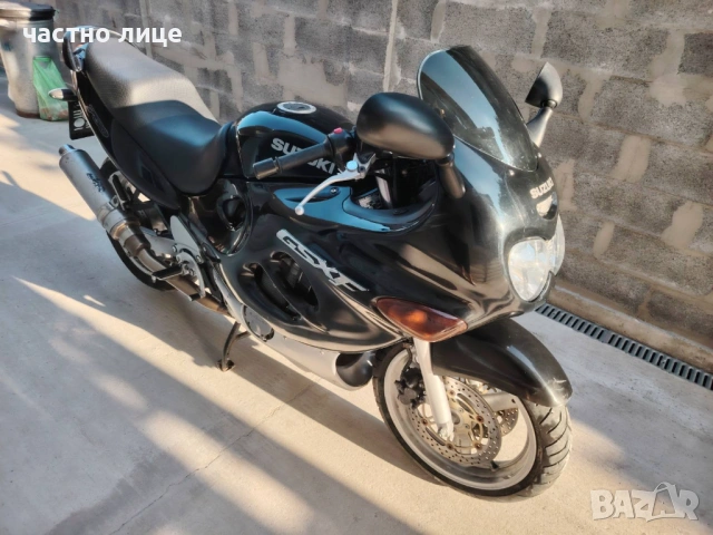 Suzuki GSX750F катана на части, снимка 2 - Мотоциклети и мототехника - 54782115