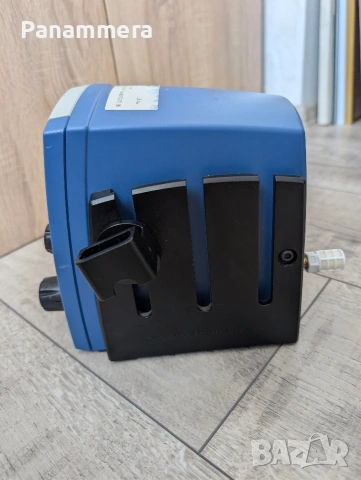 Пневматичен индустриален дозатор Nordson Nordson EFD Ultimus (Модел: 7017068) – За части / ремонт, снимка 3 - Други инструменти - 54696791