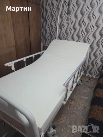 Болнично легло механично с матрак