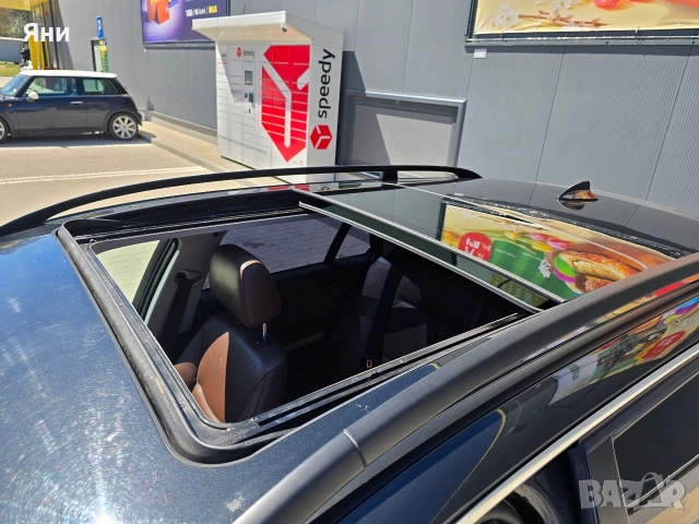 BMW 320d E91 163 к.с. Автомат, Панорама, Кожа, Keyless, Подгрев, снимка 8 - Автомобили и джипове - 55033975