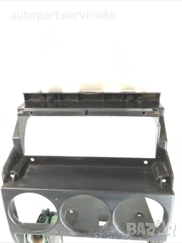 Централна конзола за Citroen Berlingo / Partner 1.9D (2001) 9602991677, снимка 3 - Части - 54554709