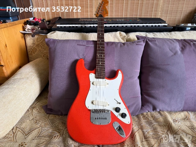 Ретро електрическа китара Framus, снимка 11 - Антикварни и старинни предмети - 54663521