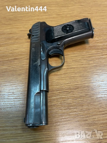 ПИКСТОЛЕТ "ТТ" - 1938 г. - ДЕАКТИВИРАН/ОБЕЗОПАСЕН