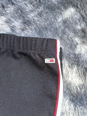 Черен спортен клин Tommy Jeans, снимка 3 - Спортни екипи - 54248778