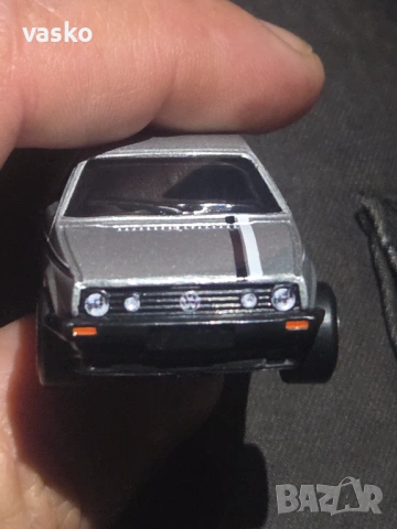 Hotwheels GOLF MK2, снимка 2 - Колекции - 54518095