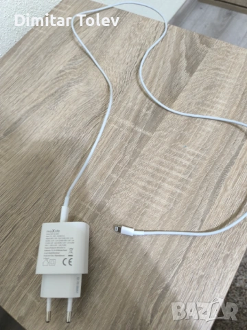 зарядно за iphone