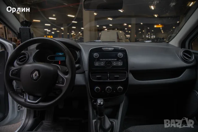 Renault Clio 4 1.5D, снимка 5 - Автомобили и джипове - 55394521