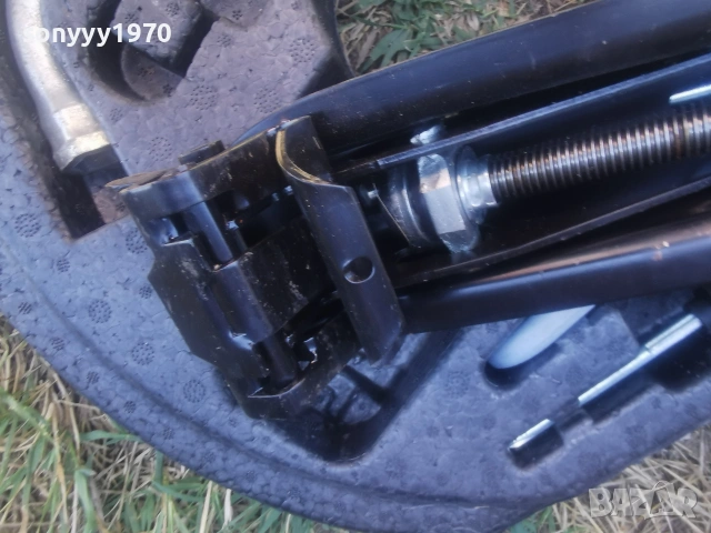 VW AUDI-КРИК И КУКА ВНОС SWISS 0507260935, снимка 9 - Аксесоари и консумативи - 55159677