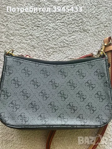Дамска чанта Guess