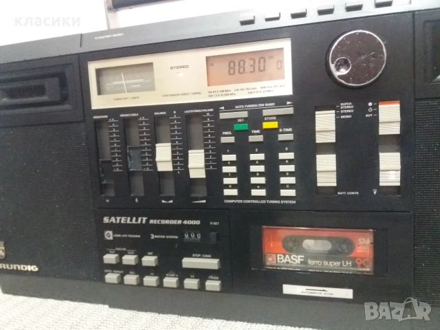 GRUNDIG SATELLIT RECORDER 4000., снимка 10 - Радиокасетофони, транзистори - 55253289