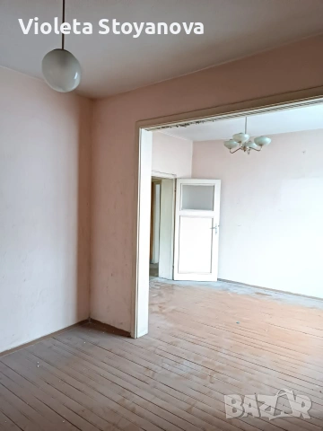 Къща гр.Петрич, снимка 13 - Къщи - 55011096