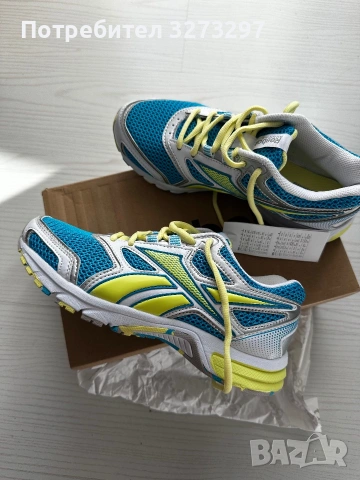 Чисто нови маратонки Reebok, 37