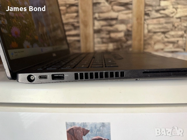 Лаптоп Dell / FullHD / i5 8-Gen / 12GB RAM / 256GB NVMe, снимка 2 - Лаптопи за работа - 54440552