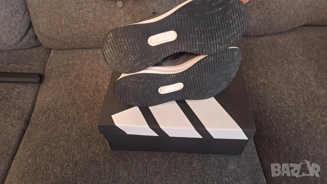 Adidas маратонки , снимка 2 - Маратонки - 55059719