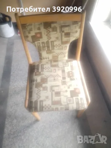 Дървени столове 4бр.