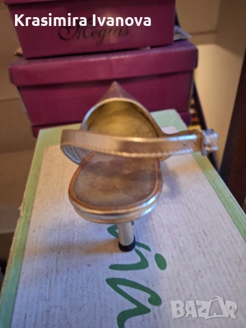 нови обувки естествена кожа цвят злато , снимка 4 - Дамски обувки на ток - 54209724