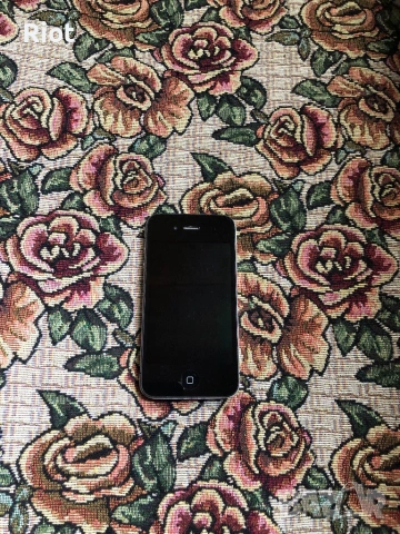 Продавам iPhone 4 , снимка 2 - Apple iPhone - 54614258